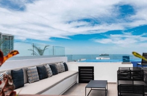 Downtown Puerto Vallarta Apartment | MONYXBNB HOTEL