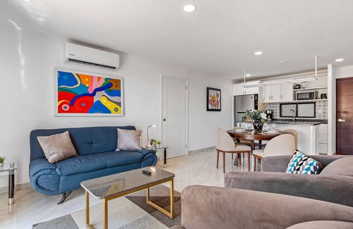 Downtown Cabo San Lucas House | Morgan Residences 508 @ Boutique Hotel with pool, gym & spa