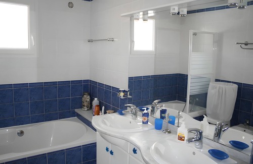 Sarrola-Carcopino Bed & Breakfast | Mountain View, Shared Terrace and Garden