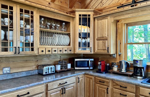 Sinks Grove Cabin | Mountaintop lodge, breathtaking views, private hiking trails & arcade game room.