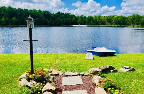 Blakeslee Apartment | Mt. Maplewood Lake House Apt.