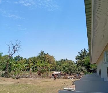 Det Udom House | MWELL House - บ้านพักเอ็มเวล