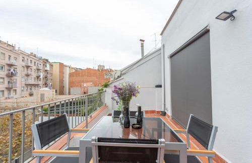 El Putget i Farro Apartment | My Space Barelona - Renovated Attic Apartment with Two Terrace