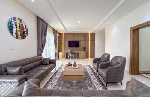 Karsana Hotel | NA Conference Centre And Suite