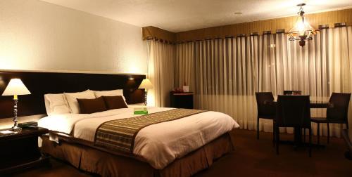 Leuro Hotel | NAIA Miraflores Lima