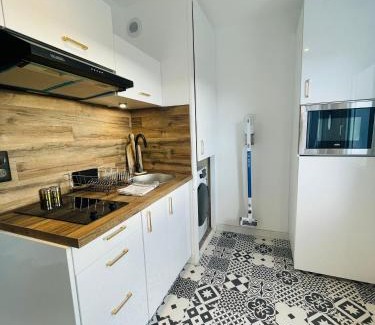Poincare - Foch - Anatole France - Croix de Bourgogne Apartment | Nancy Gare à 3 min à pied de la gare