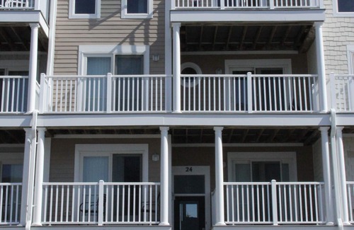 Bethany Beach House | Natural Beauty In North Bethany Beach- Ocean & Bay Views- 5 minute walk to beach