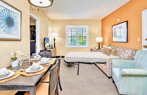 Southwest Orlando Apartment | Near Disney -1br w King Bed - Pool Hot Tub