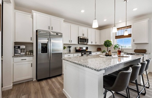 Loveland House | New Build W/Great Backyard & Lake Access!