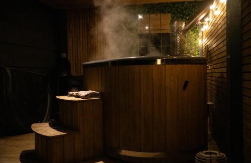 Winsford Other | New Farm Cheshire Holidays