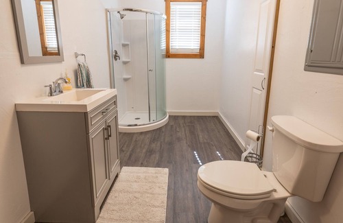 Millersburg Cabin | New! Outback Lodge. Large 3 story Cabin!