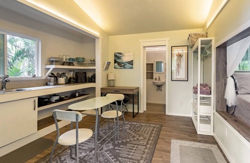 Honaunau-Napoopoo Cottage | NEW! PonoMana Oasis - The Koi Cottage