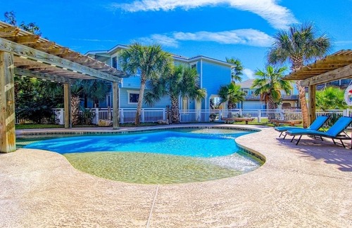 Port Aransas Ski Chalet | Next Chapter Lpt1 Condo
