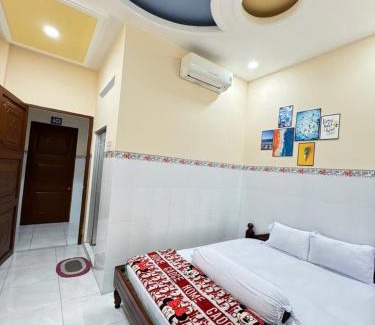 Long Xuyen Hotel | NHÀ NGHỈ THANH XUÂN- Có cho thuê xe máy và xuất hóa đơn