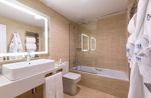 Oviedo City Centre Hotel | NH Oviedo Principado