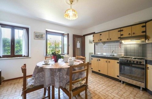 Rive D'Arcano House | Nice apartment in villa for 6 guests with TV and patio