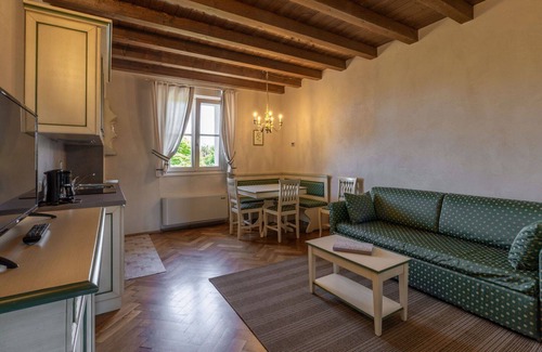 Strassoldo Apartment | Nice apartment for 6 people with A/C, WIFI and TV