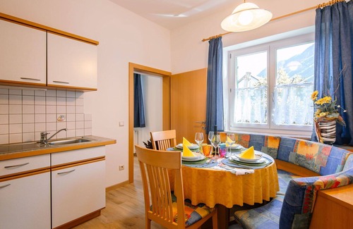 Andriano Apartment | Nice apartment for 5 guests with pool, WIFI, TV and patio