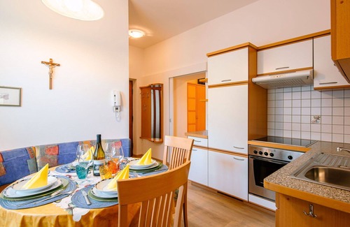 Andriano Apartment | Nice apartment for 5 guests with pool, WIFI, TV and patio