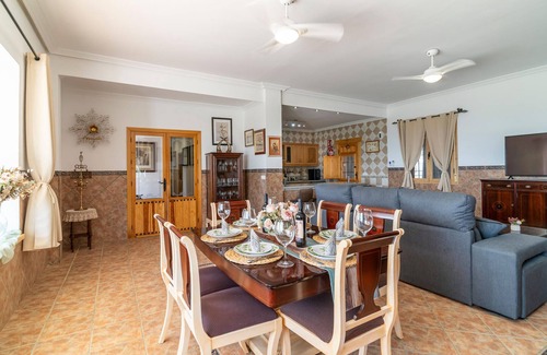 Villaviciosa de Cordoba House | Nice home in Villaviciosa de Córdob