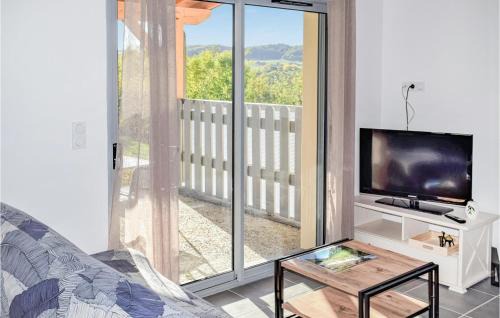 Galan House | Nice Home In Galan With Kitchenette