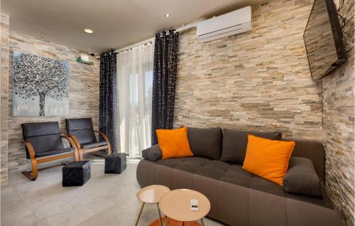 Vantacici House | Nice Home In Vantacici With Wifi