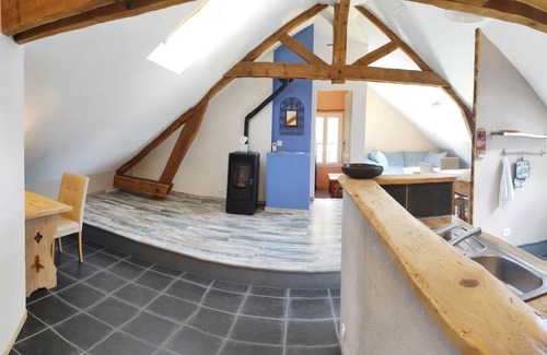 LʼArgentiere-la-Bessee Apartment | Nice little apartment under the roof of a former school