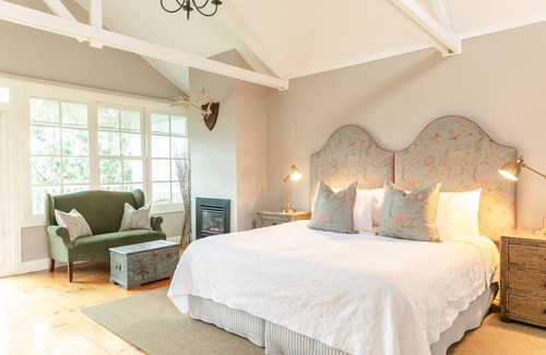 Killimicat Hotel | Nimbo Fork Lodge