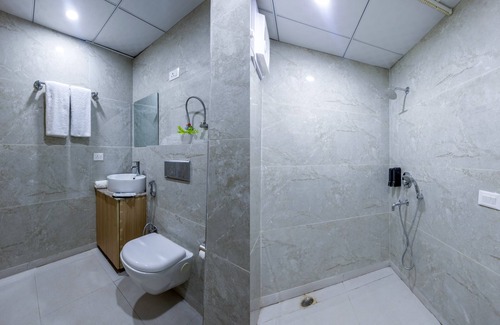 Greater Noida Hotel | Nova17 inn Greater Noida