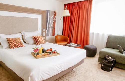 La Confluence Hotel | Novotel Lyon Centre-Confluence Bord de Saone