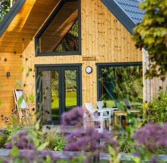 Barczewo Resort | Ośrodek Wypoczynkowy Zapach Drewna Resort & Lake