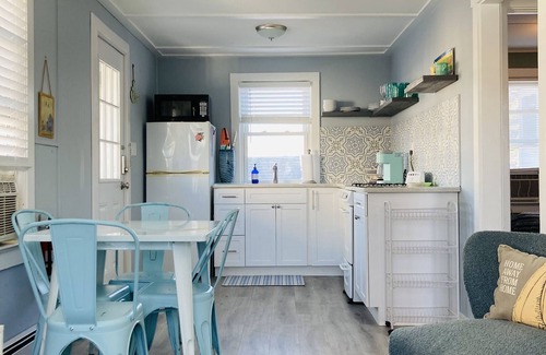Ortley Beach Cottage | OCEAN BLOCK SEASIDE PARK! Book for 2026! Dog friendly!
