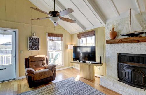 Ocean Isle Beach House | Ocean Isle Beach Home with Canal Views!