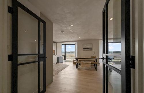 Mumbles Apartment | Ocean View Apartment, Seafront Location