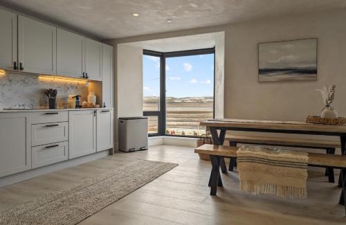 Mumbles Apartment | Ocean View Apartment, Seafront Location