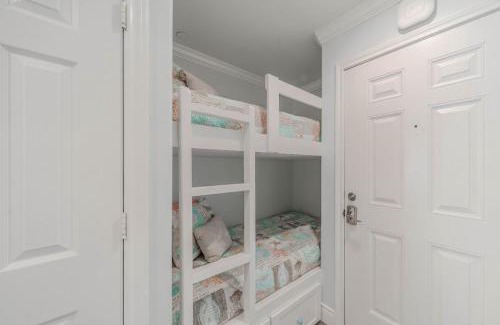 Galveston Apartment | Ocean View Luxury Steps to Beach