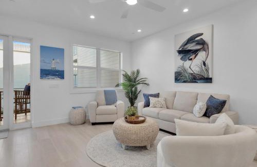 Islamorada House | Oceanfront Islamorada Townhome with Dock and Pool