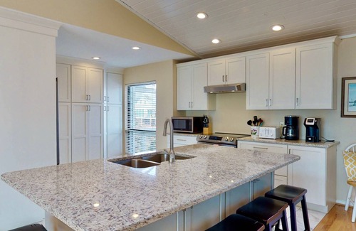 South Beach House | Oceanfront Oasis | Wraparound Deck, Private Beach Access, BHI Club + Golf, 3 Suites, Dog Friendly