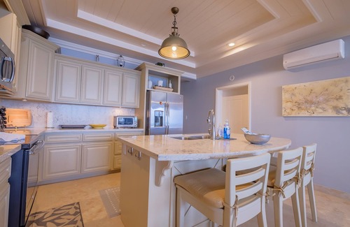 Boca Ciega Condo | Ocean’s Edge 3A – Third-Floor Beachfront Condo with Sweeping Sea Views