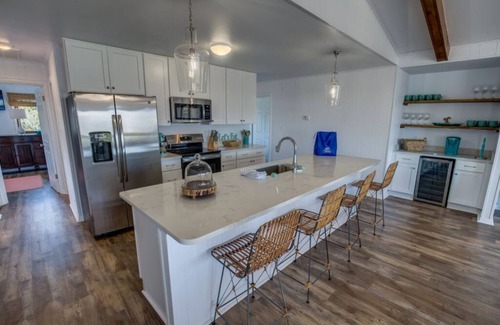 Sandbridge House | OceanView/pool/petsOK,beach100 ft,n/upper deck, 5Bed2.5BA