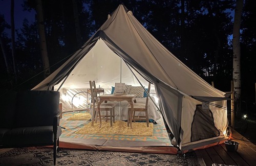 Glenwood Springs RV Rental | Off-Grid Yurt in White River National Forest Pet-Friendly!