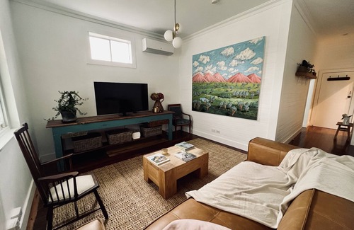 Robertson House | OLD BAKERY GUEST HOUSE