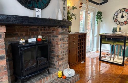 Yarm House | On Yarm High Street Great for Couples Families and Business Travel