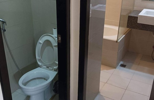 Lapu-Lapu Hotel | One Pacific Residence by HiveRooms