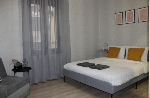 Plovdiv Old Town House | Orange House in the Old Town Plovdiv- free parking