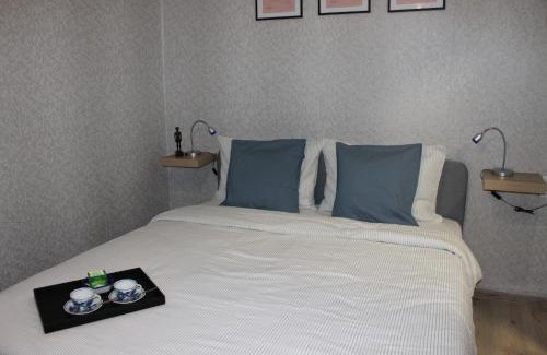 Plovdiv Old Town House | Orange House in the Old Town Plovdiv- free parking