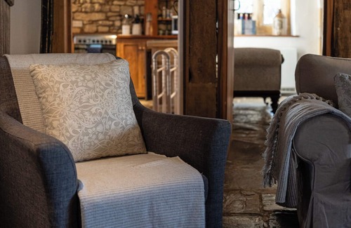 Broadway House | Orchard Cottage, Lovely Home near Broadway