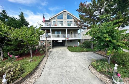 Ocean Sands House | OS746B - Carolina Rose