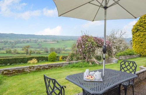 Axminster House | Osmore Orchard