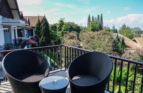 Bandung Villa | Oyama City View 4BR Villa with a Heated Pool